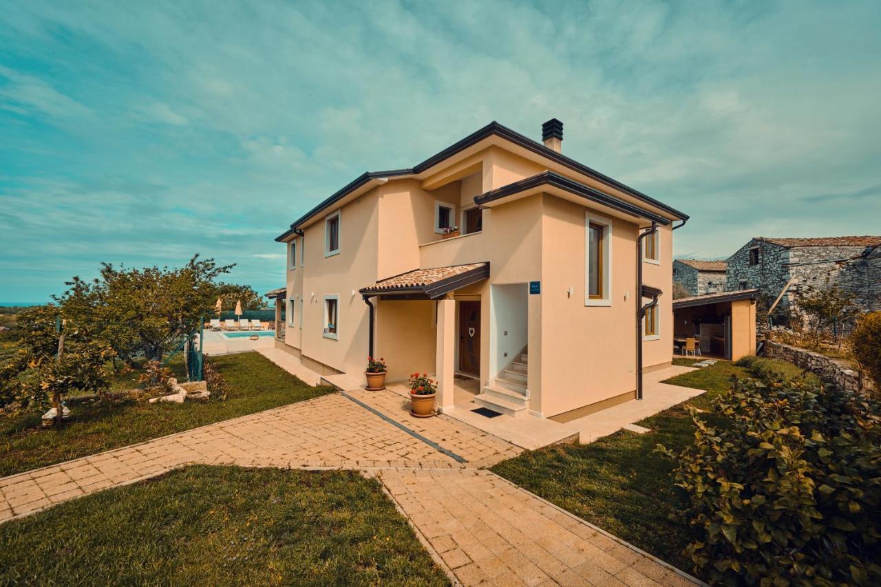 Apartmán Aisha Brtonigla Exteriér fotografie