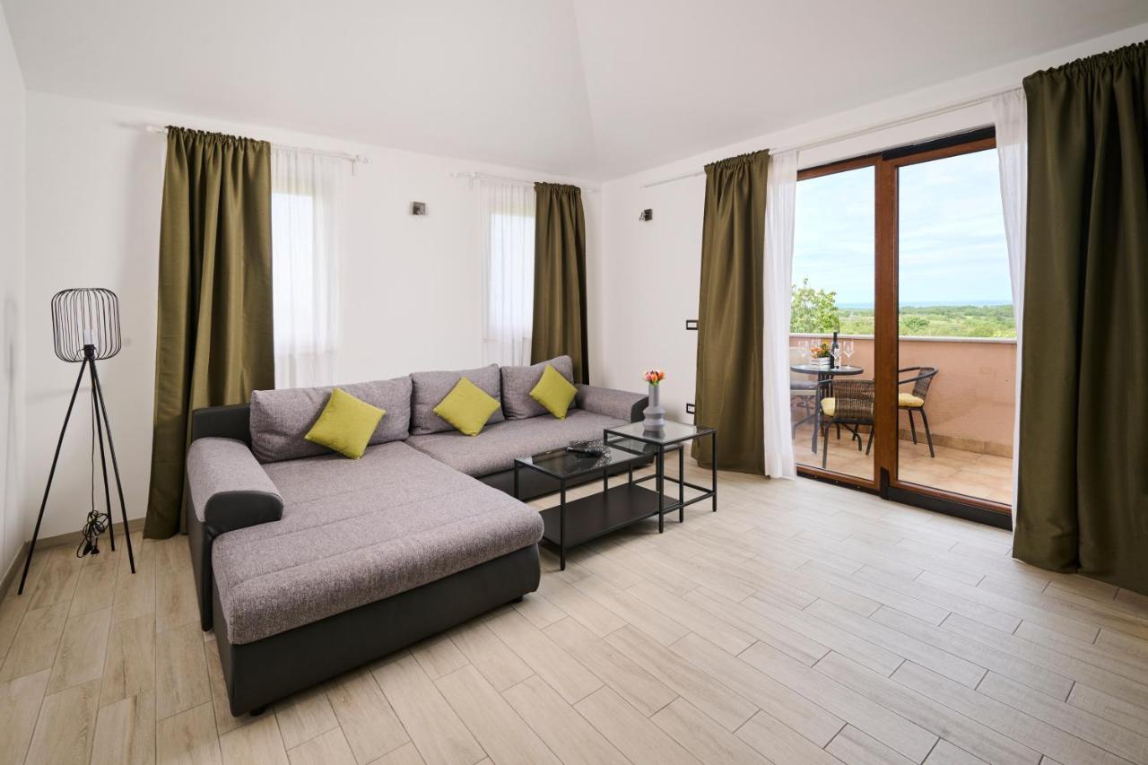Apartmán Aisha Brtonigla Exteriér fotografie